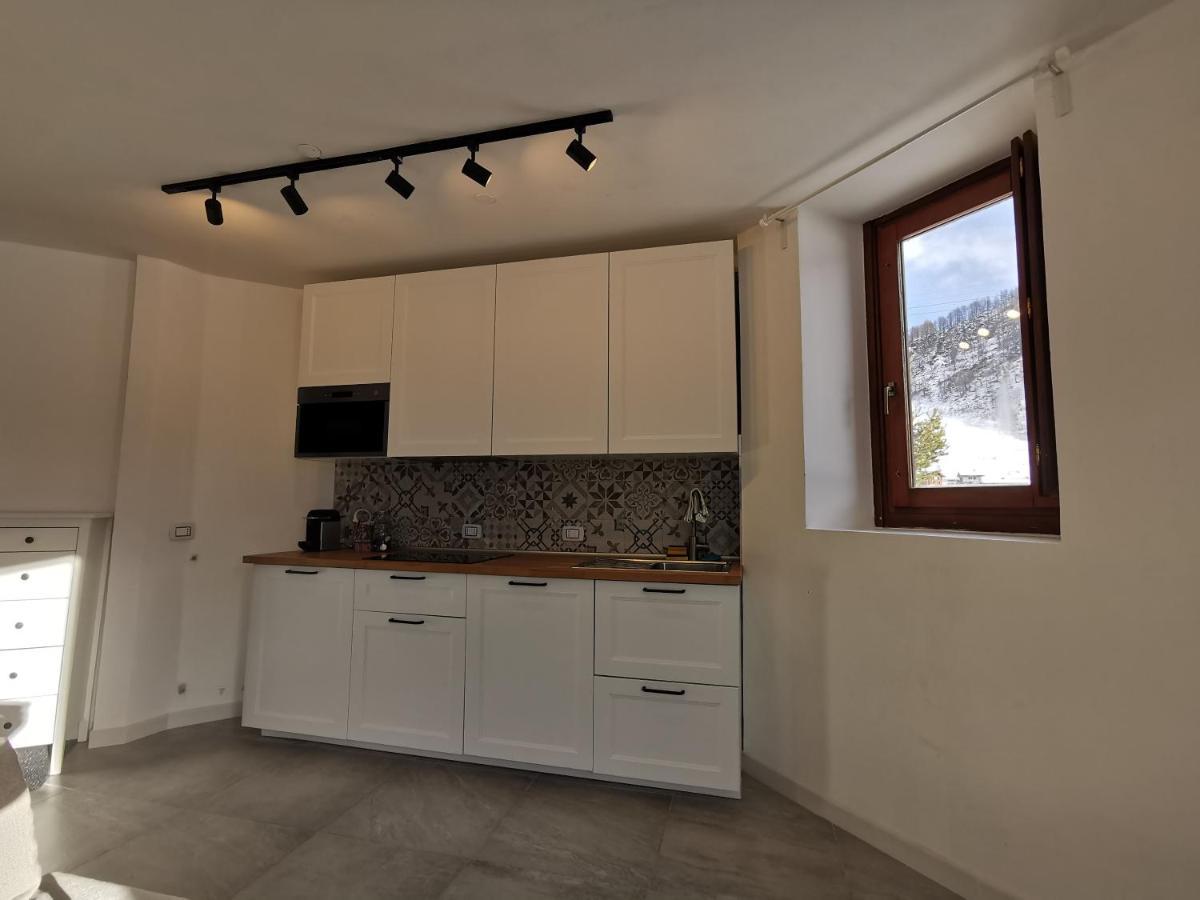 Aura Snowy Peaks Apartment At The Foot Of The Matterhorn - Cerviniaholidays-Com Breuil-Cervinia Εξωτερικό φωτογραφία